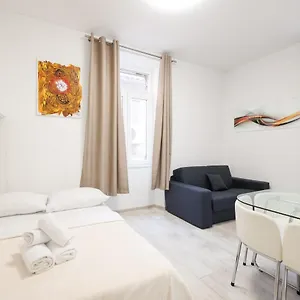 Cozy Cvita Appartement Zadar